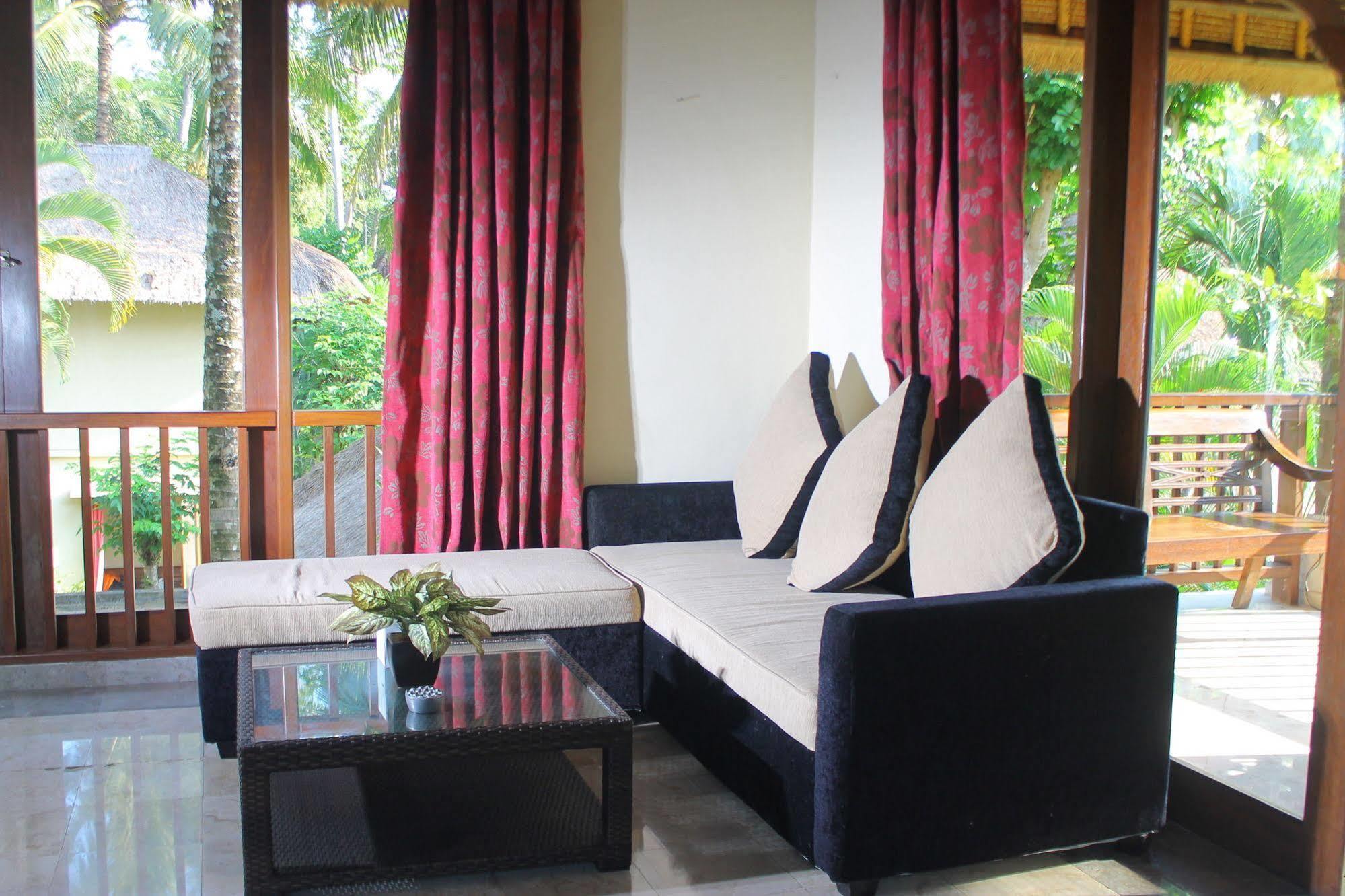 Gayatri Ubud Luaran gambar